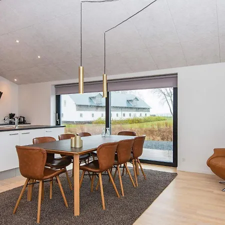 8 Person In Aabenraa-by Traum *