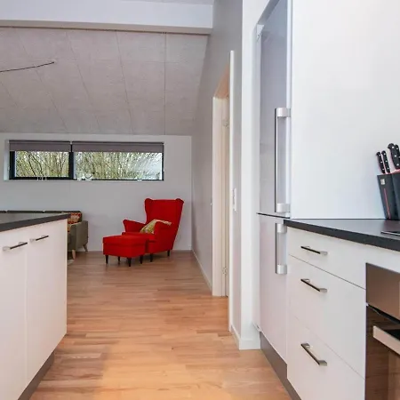 8 Person In Aabenraa-by Traum * Aabenraa